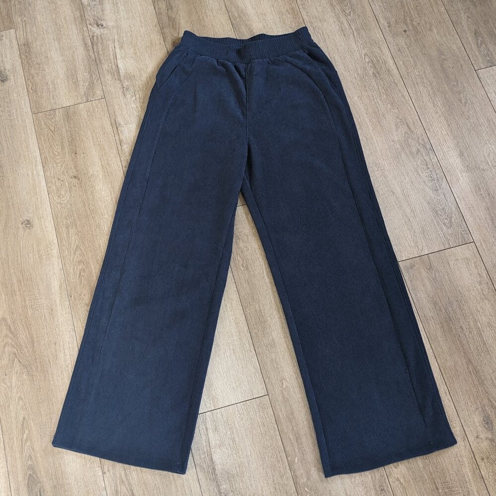 NWT Halara High Waist Straight Leg Heavyweight Corduroy Pull On Pants Navy Sz M